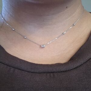 18kt White Gold Chocker Necklace with Bead Accents